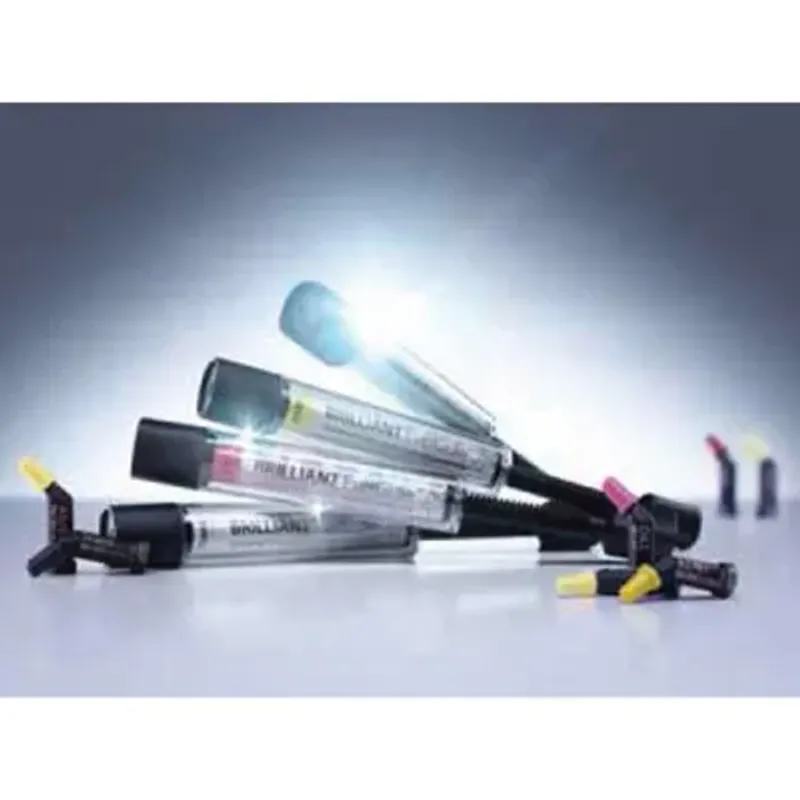 COMPOSITE BRILLIANT EVERGLOW HIBRIDO UNIVERSAL JERINGA 3 GR: TRANSLÚCIDO